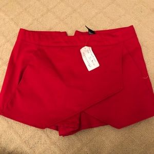 red skort